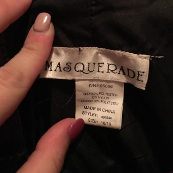 Short plus size cocktail dress - Picture 2 of 3