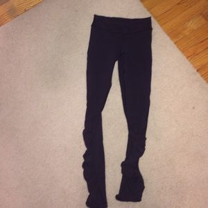 Black ivviva leggings