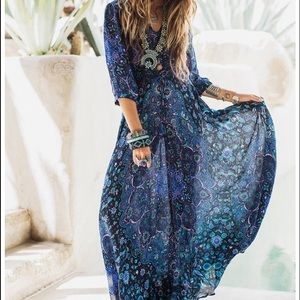 IsO kiss the sky maxi $250