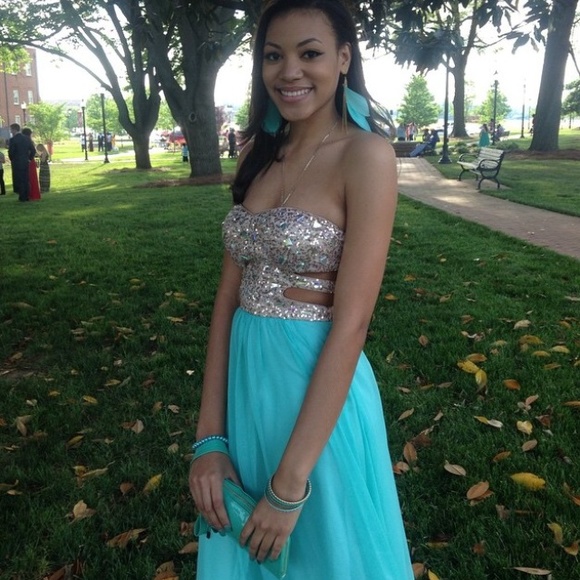 💖💖PROM DRESS💖💖 - Picture 3 of 4