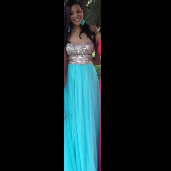 💖💖PROM DRESS💖💖 - Picture 4 of 4