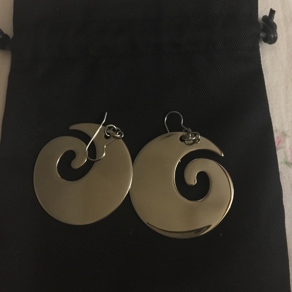 Stainless Steel earrings ⚓️ QVC