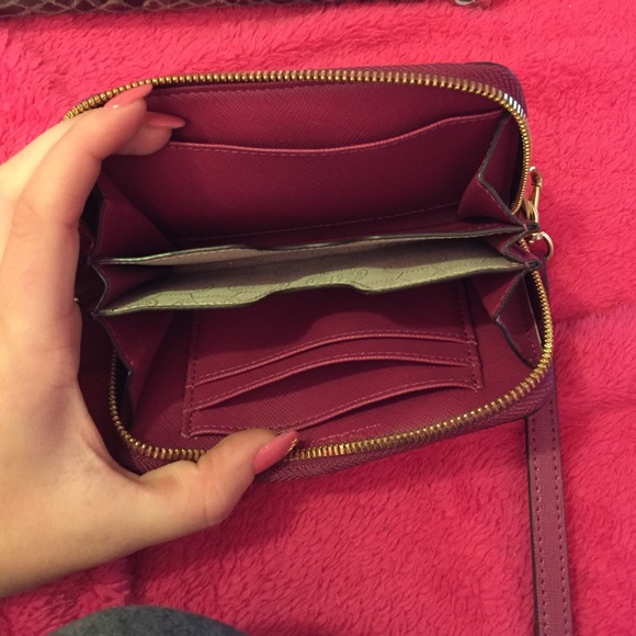 Michael kors wallets - Picture 3 of 4