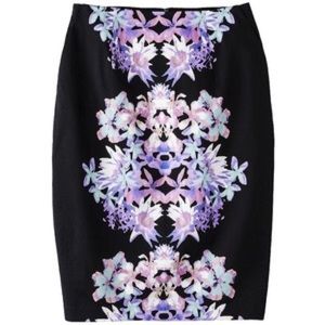 Mossimo Mirrored Floral Print Pencil Skirt