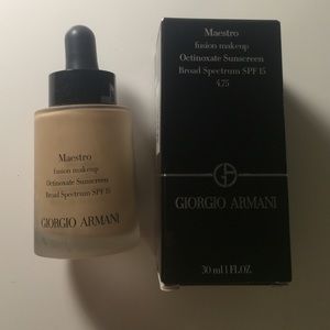 G Amaestro fusion foundation & the balm Mary Lou l