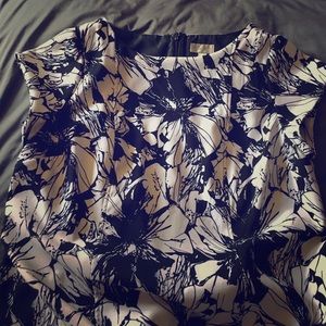 Black and white floral print cap sleave sheath