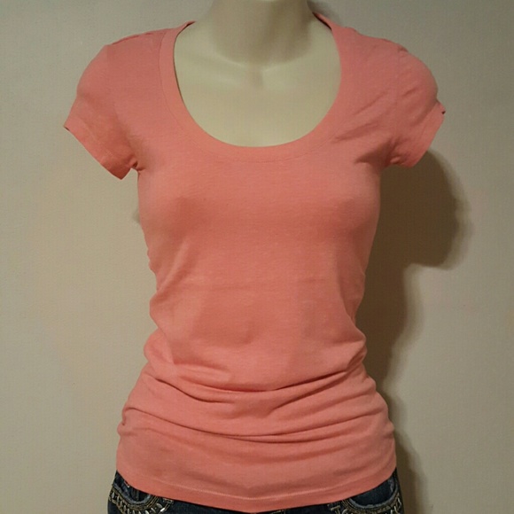 Basic Everyday Tee - Picture 2 of 4