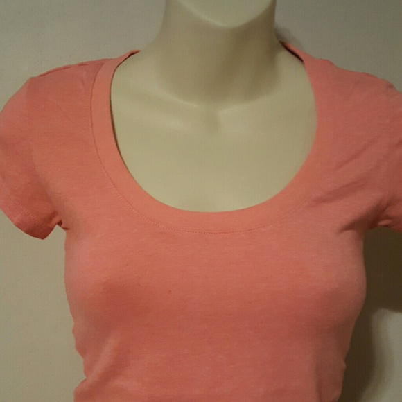 Basic Everyday Tee - Picture 4 of 4