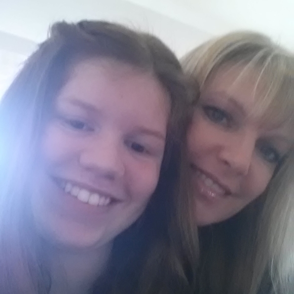 Meet your Posher, Cherie