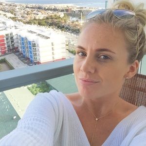 Meet your Posher, Molly