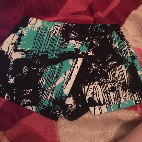 Topshop skort - Picture 1 of 1