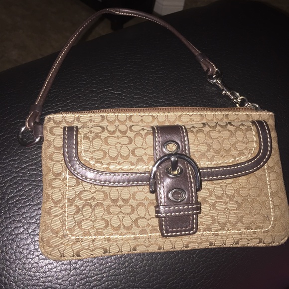Signature Coach wristlet