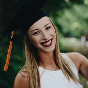 Meet your Posher, Brianna