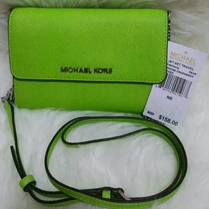 Brand new Michael Kors Jet Set Cross Body
