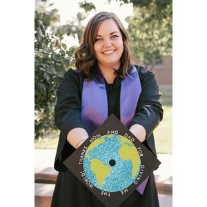 Meet your Posher, Emily