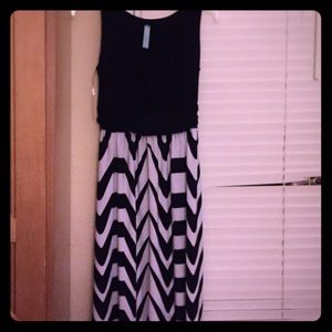 Super cute Summer maxi