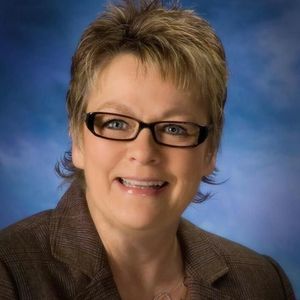 Meet your Posher, Annette