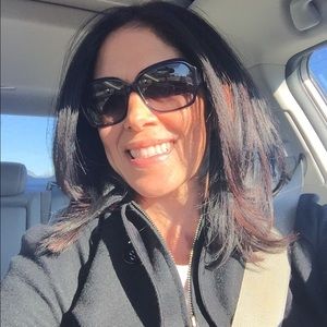 Meet your Posher, Sylvia