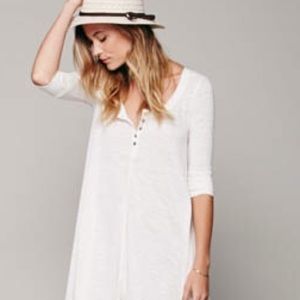 Long white beach shirt