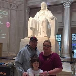 Meet your Posher, Laura