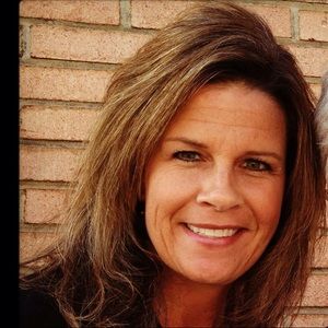 Meet your Posher, Stacy