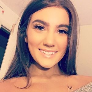 Meet your Posher, Kassy