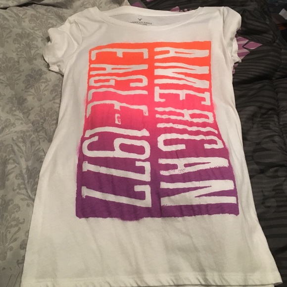 American Eagle t-shirt