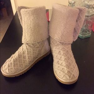 UGG Classic Cardy Womens Boots
