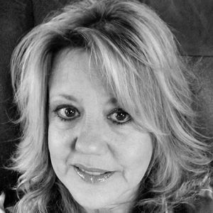 Meet your Posher, Lee