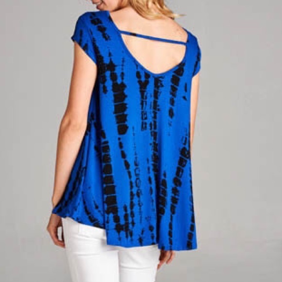 💠SALE💠Short Sleeve Tie Dye Tunic - Picture 2 of 4
