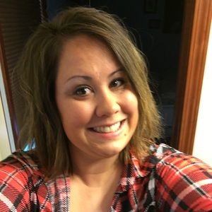 Meet your Posher, Becky