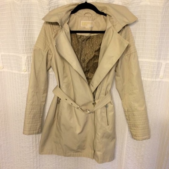 Bundle- MK raincoat and Loft jeweled necklace