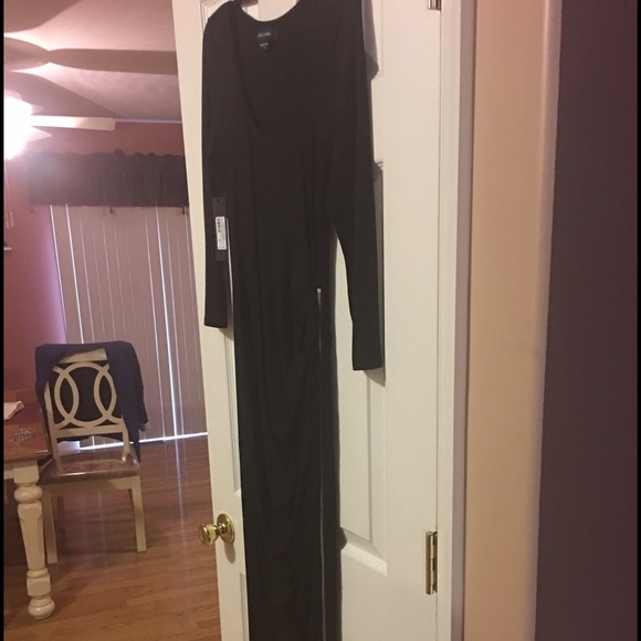 Long black Maxi dress; from Marciano
