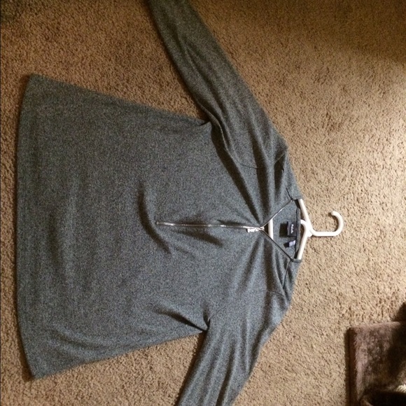 Rafaella XL zip up shirt - Picture 1 of 3