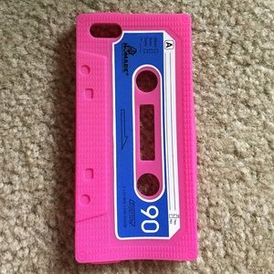 iPhone 5/5s cassette tape phone case