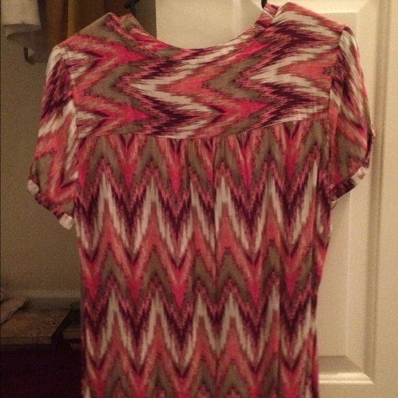 Croft & Barrow chevron shirt - Picture 2 of 3