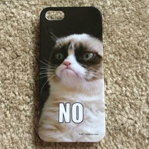 Grumpy cat iPhone 5 case
