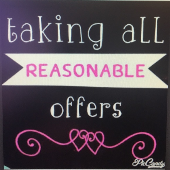 Meet your Posher, Stacey - Picture 2 of 4