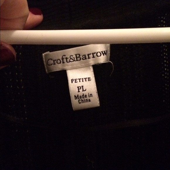 Croft and Barrow black cardigan - Picture 3 of 3