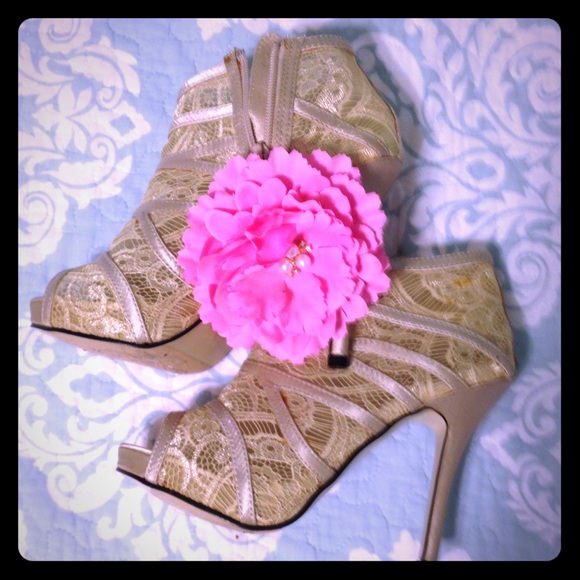 Champagne colored lace booties/high boots