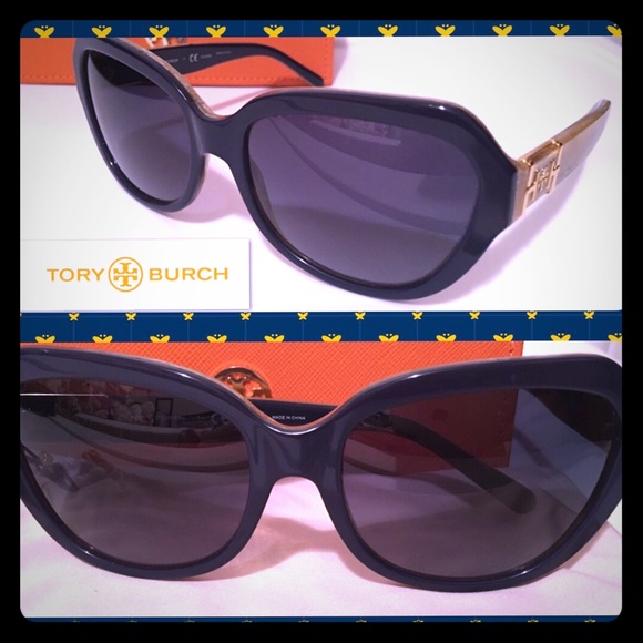 Tory Burch Accessories - 🎉🎊HOST PICK! Authentic Tory Burch sunglasses🎉🎊