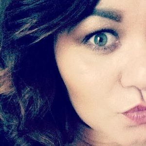 Meet your Posher, Lisette