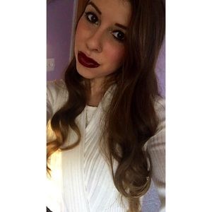 Meet your Posher, Alyssa