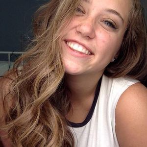 Meet your Posher, Holly