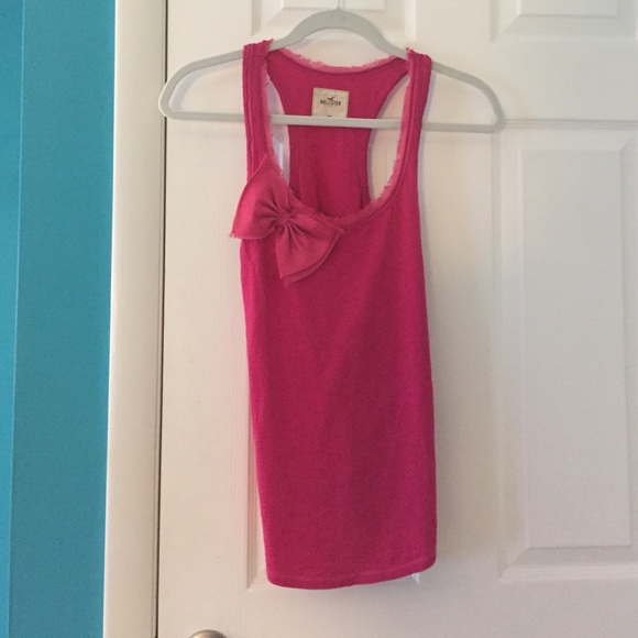 Hollister Bow Tank