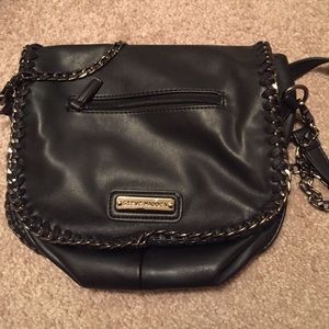 NWOT 💎Black Steve Madden cross body