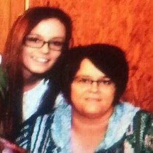 Meet your Posher, Macie