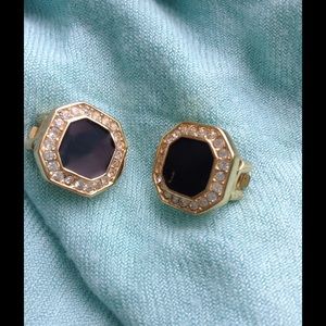 Vintage Christian Dior Earrings 🌹