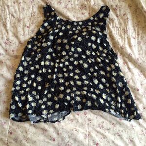 Flower patterned crop top tank top