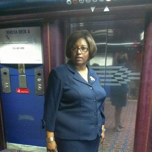 Meet your Posher, Loretta